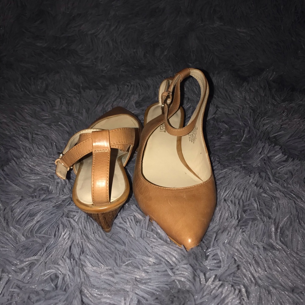 tan nine west edith mini wedges